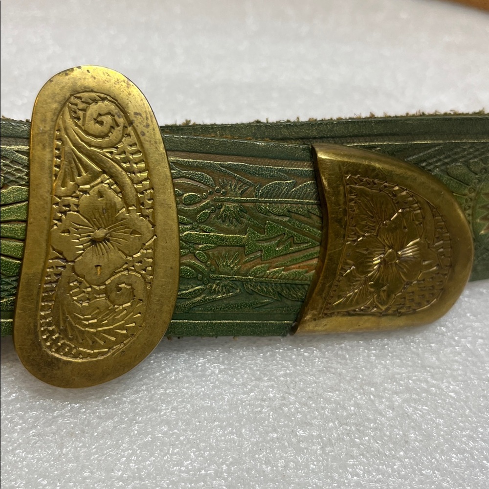 Engraved Tooled Leather Belt - Picture 4 of 10